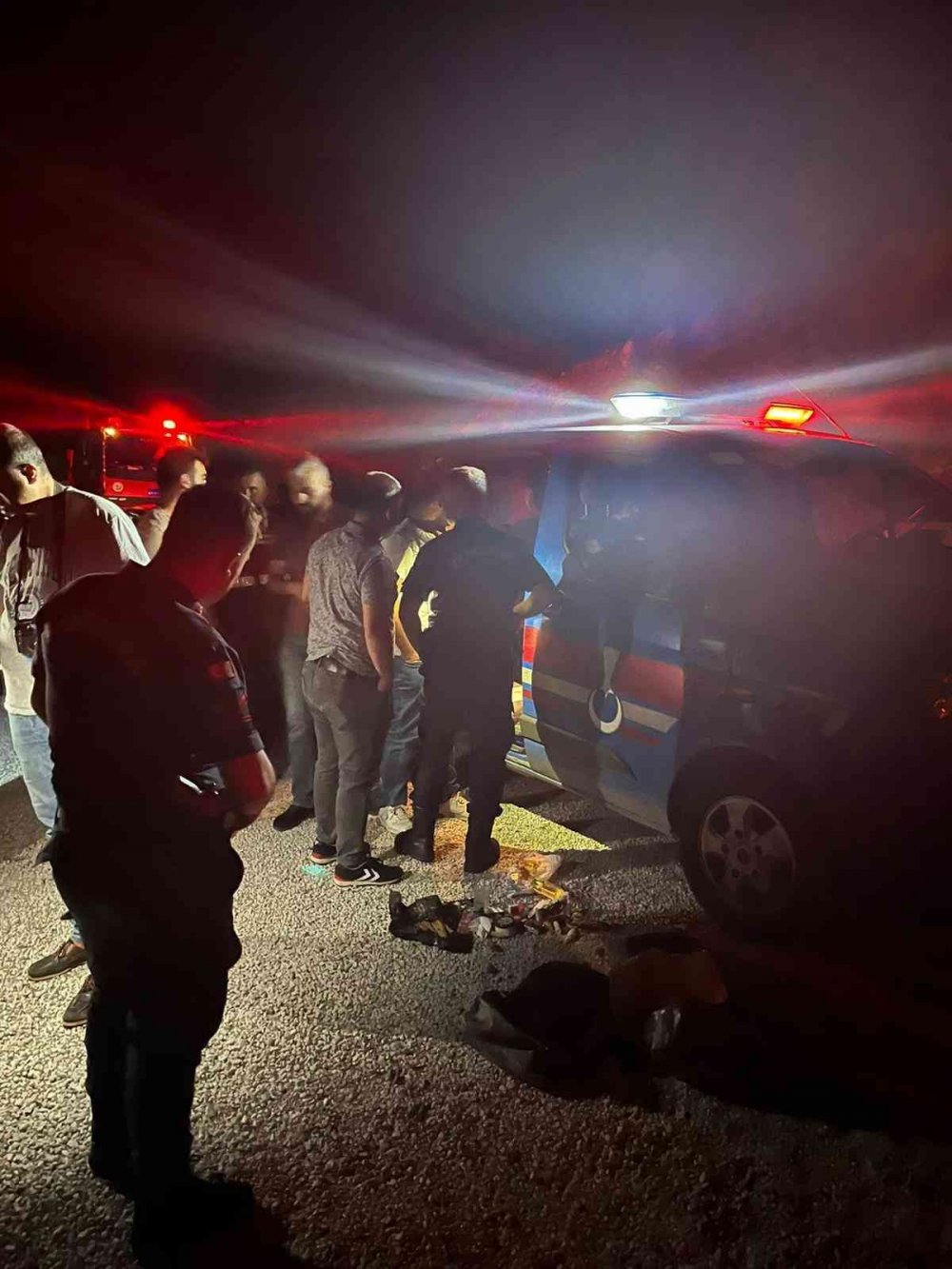 Alanya’da ormanı 3 yerden ateşe veren alçak 4. noktada suçüstü yakalandı! Çantasından çok sayıda yanıcı malzeme çıktı