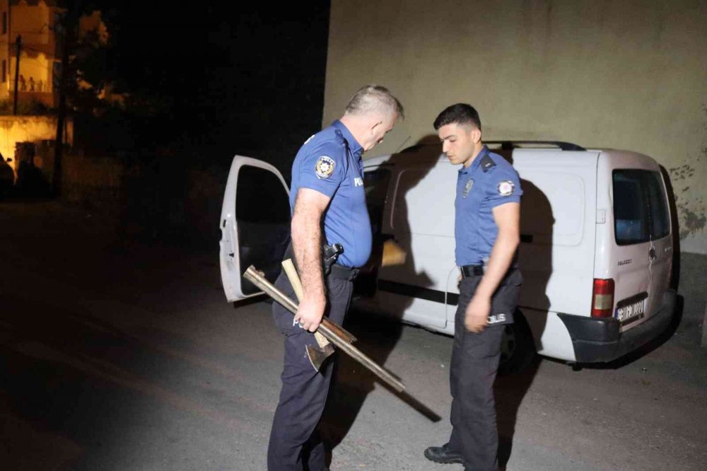 Kayseri’de hareketli gece! Etrafa rast gele ateş eden şahıs etkisiz hale getirildi