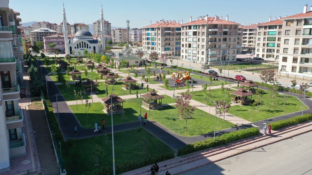 Konya Karatay'da 20 parka 20 şehidin ismi verildi
