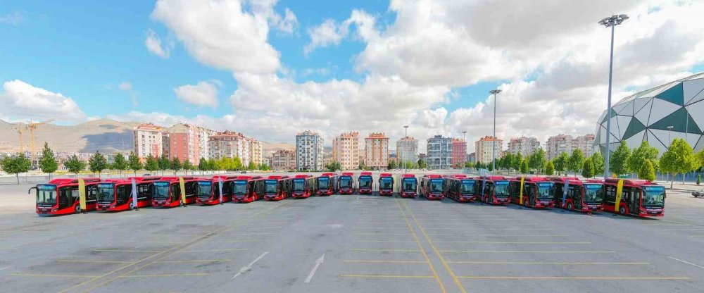 Toplu taşımada Türkiye'de en ucuz büyükşehir Konya'ya öz kaynaklarla 73 yeni otobüs!