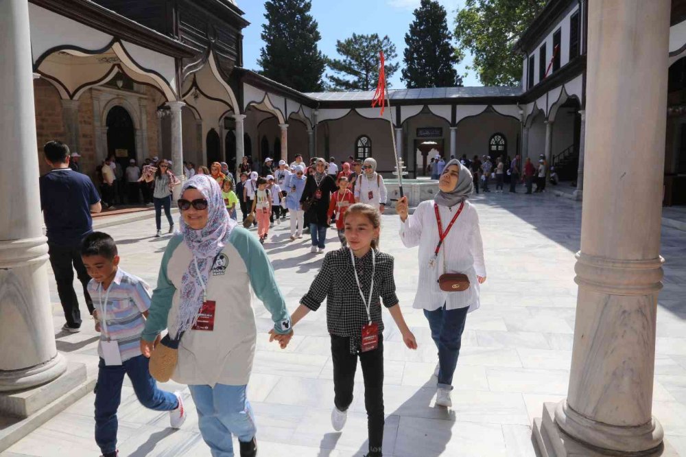 Meram MEGA Projesi yarışmalarında başarılı olan öğrenciler Bursa ve Çanakkale'yi gezdi