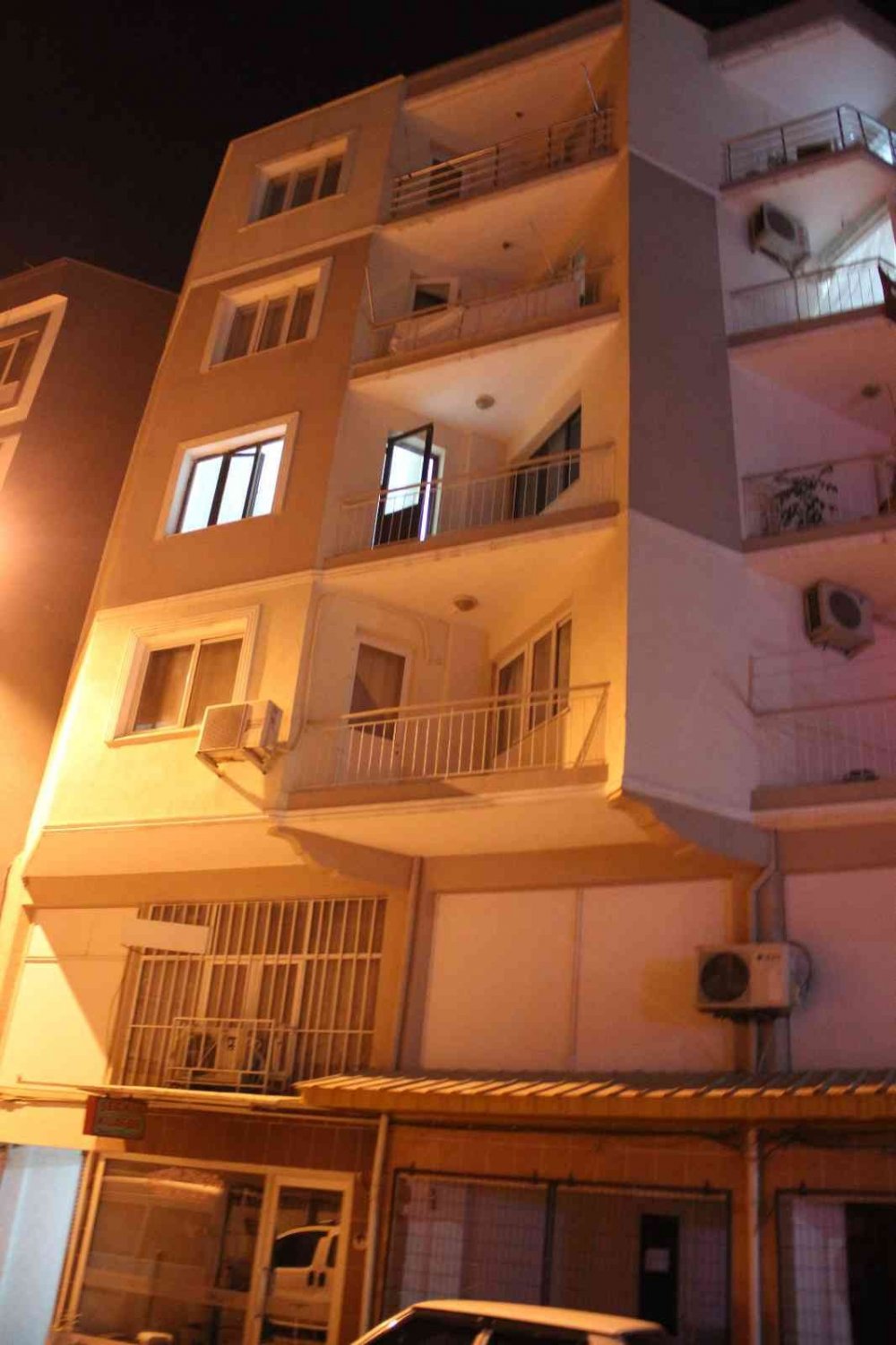 Yaşlı adam barışmak için gittiği evde dehşet saçtı! Hüseyin Yurtseven eşi ve oğlunun katili oldu