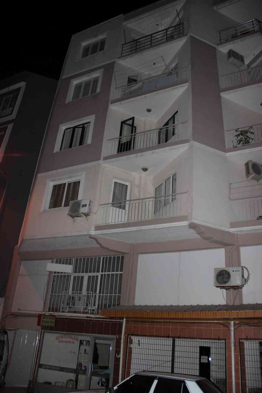 Yaşlı adam barışmak için gittiği evde dehşet saçtı! Hüseyin Yurtseven eşi ve oğlunun katili oldu