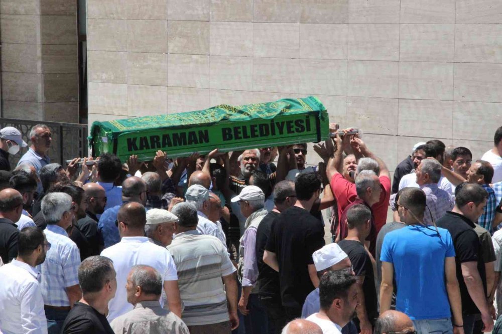 Karaman'da pencereden düşen ve Konya'da vefat eden minik Kuzey toprağa verildi