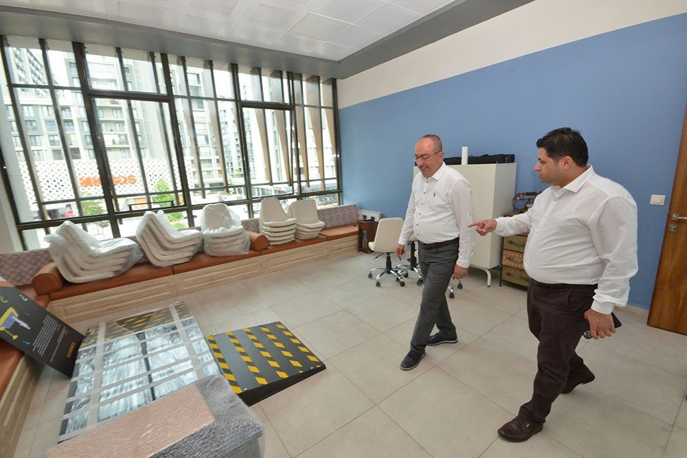 Konya’nın ilk e-spor merkezi Mehmet Ali Özbuğday Gençlik Merkezi'nde hayata geçiyor