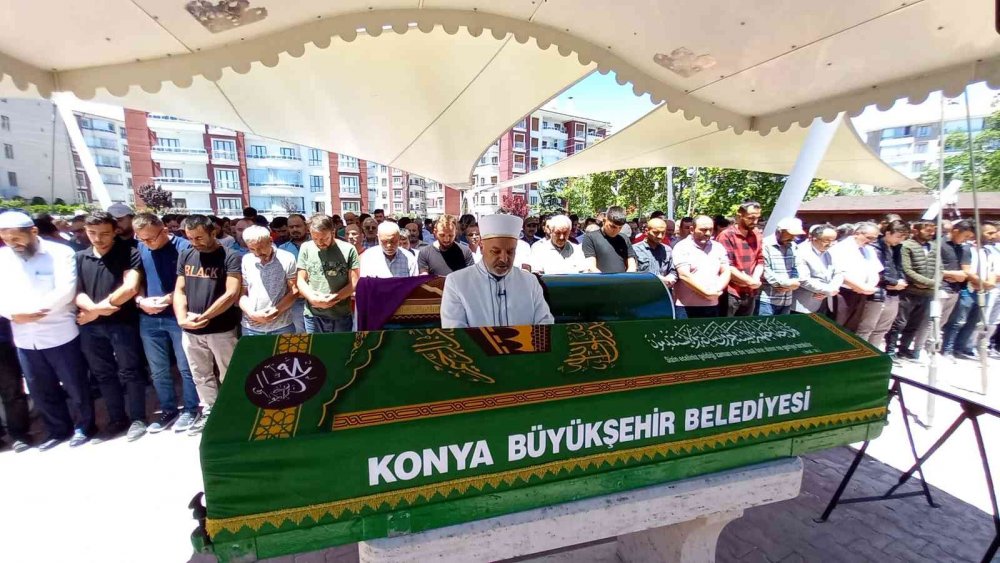 Konya'daki korkunç kazada can veren 5 gence acı veda