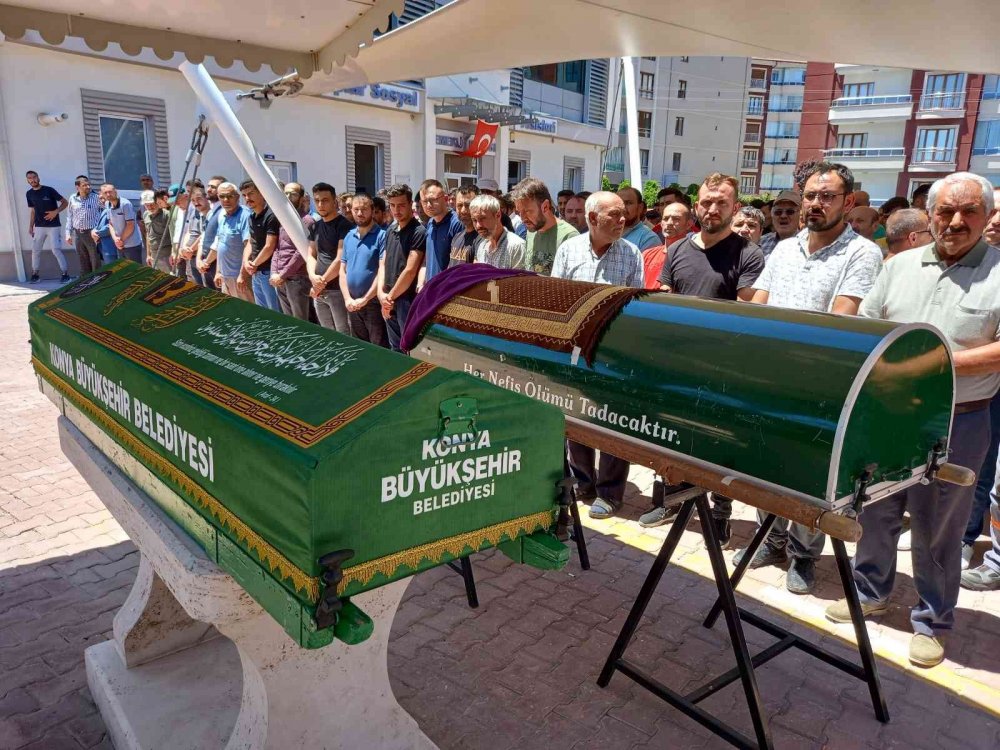 Konya'daki korkunç kazada can veren 5 gence acı veda