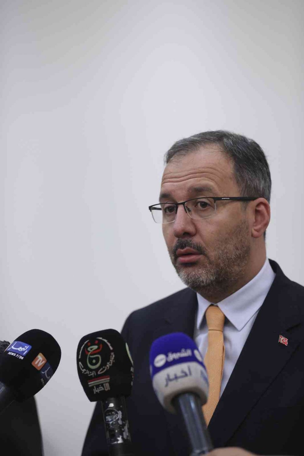 Bakan Kasapoğlu Cezayirli mevkidaşını Konya’ya davet etti