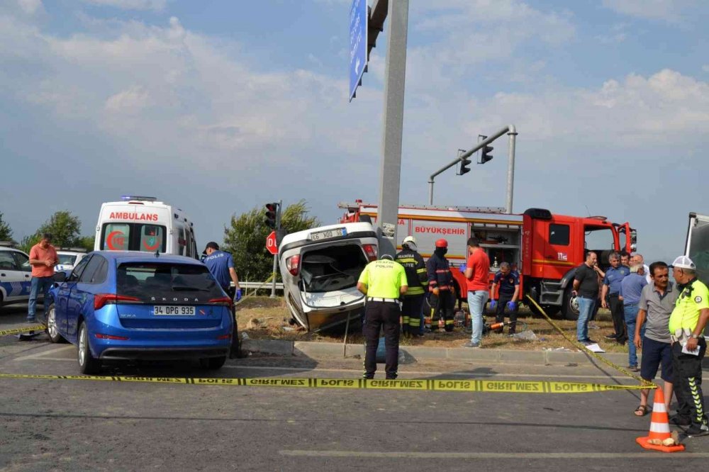 Manisa’da bayram günü korkunç kaza! Raif Demirel, Hüseyin Varol ve Mustafa Kama öldü! 2 yaralı