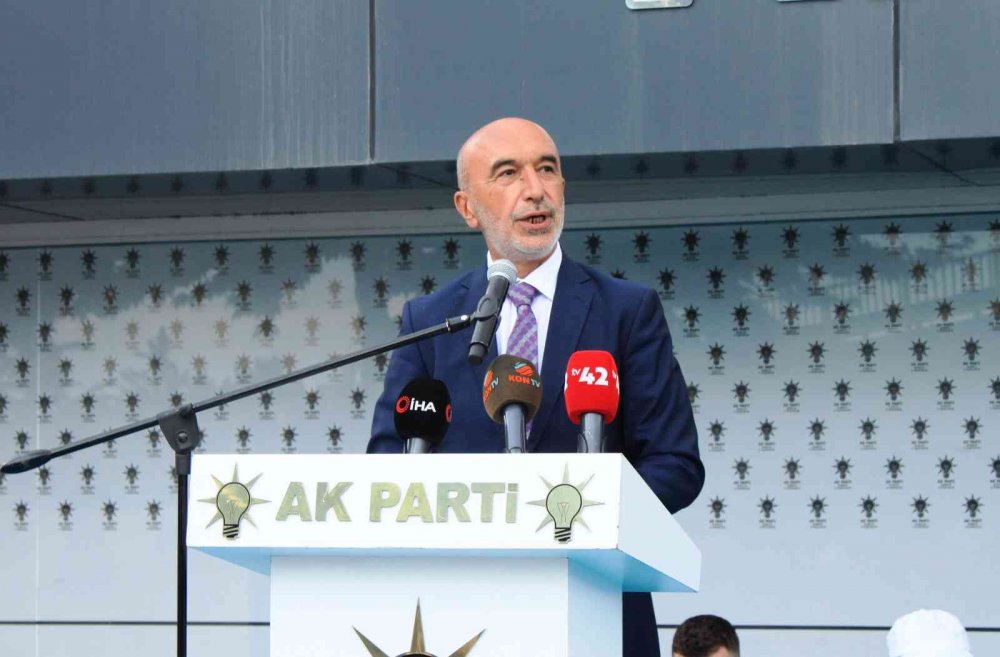 AK Parti Konya bayramlaşmasında insanlığa barış ve hoşgörü mesajı