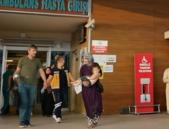 Çamaşır suyu içen  1 yaşındaki Yiğithan hastanelik oldu