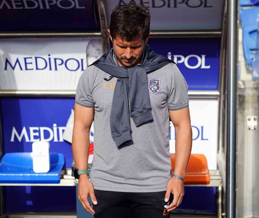 Konyaspor Başakşehir'e tek golle mağlup oldu