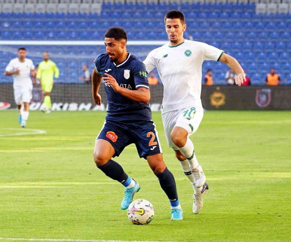 Konyaspor Başakşehir'e tek golle mağlup oldu