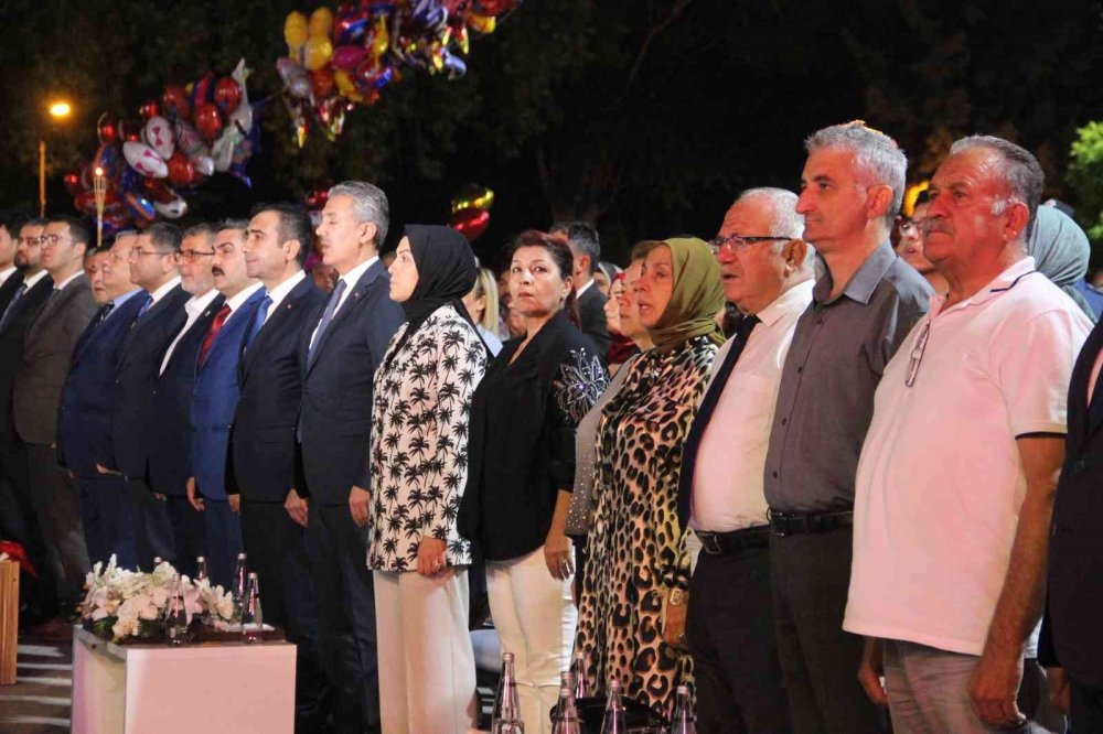 Karaman Aktekke 15 Temmuz Demokrasi Meydanı'nda tek yürek oldu