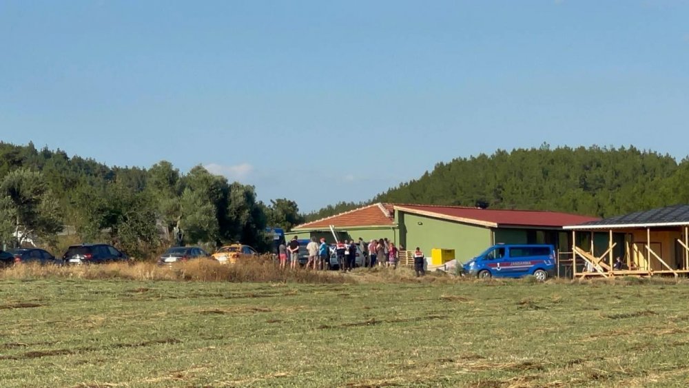 Ünlü eğitimci Nazmi Arıkan 47 ve Şerif Eker 66 bıçak darbesiyle öldürüldü! Kulüp Başkanı Ufuk Akçekaya adliyede