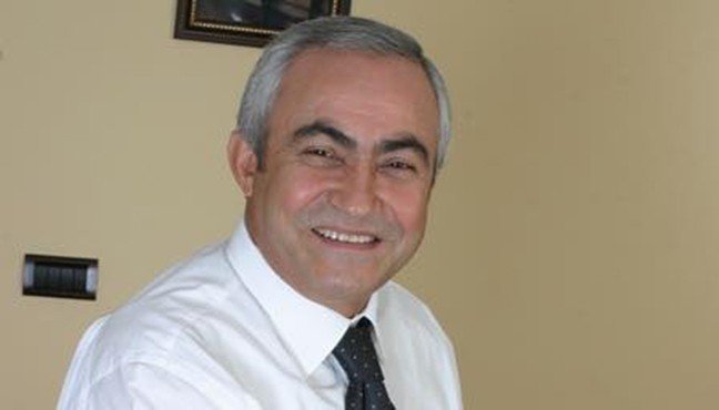 Ünlü eğitimci Nazmi Arıkan 47 ve Şerif Eker 66 bıçak darbesiyle öldürüldü! Kulüp Başkanı Ufuk Akçekaya adliyede