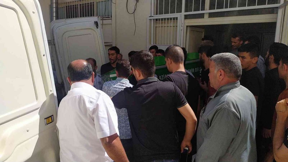 Gaziantep'te baba ile oğlun bıçaklı kavgası cinayetle bitti!