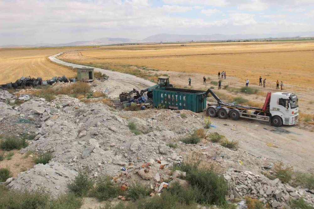 Son dakika! Konya’da çevreye kimyasal atık atan şahıslara 11'er milyon firmaya 16 milyon lira ceza