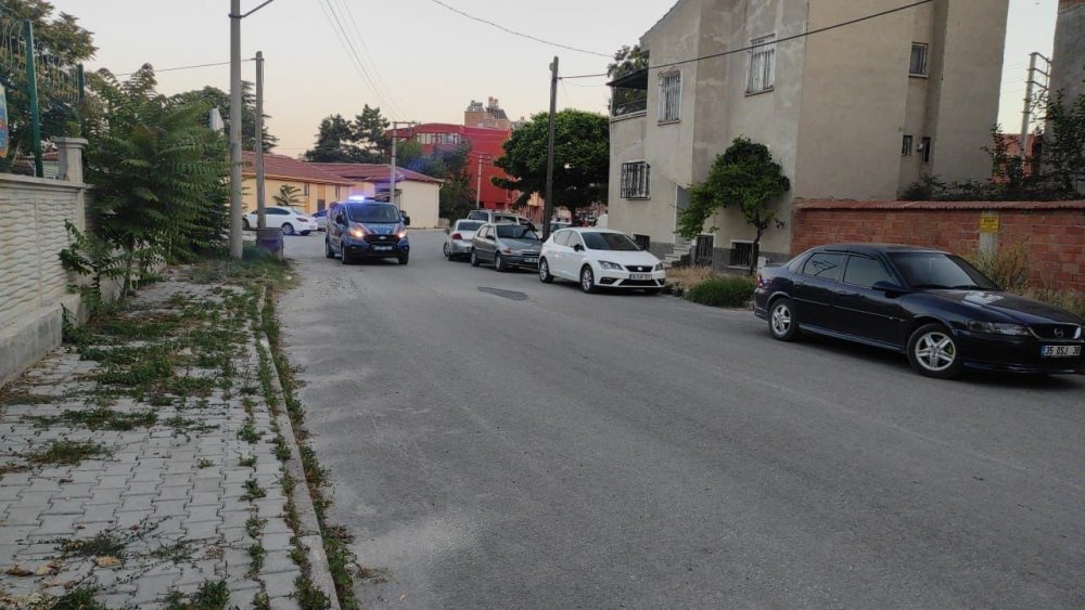Afyon'da dehşete düşüren olay! Eşini sosyal medyadan taciz eden şahsı döverek öldürdü