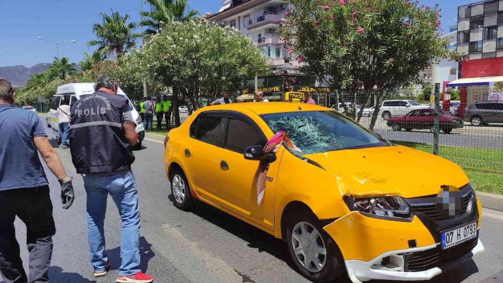 Alanya'da Havva Yıldız'ın yaya geçidinde ölümüne sebep olan taksi şoförü tutuklandı