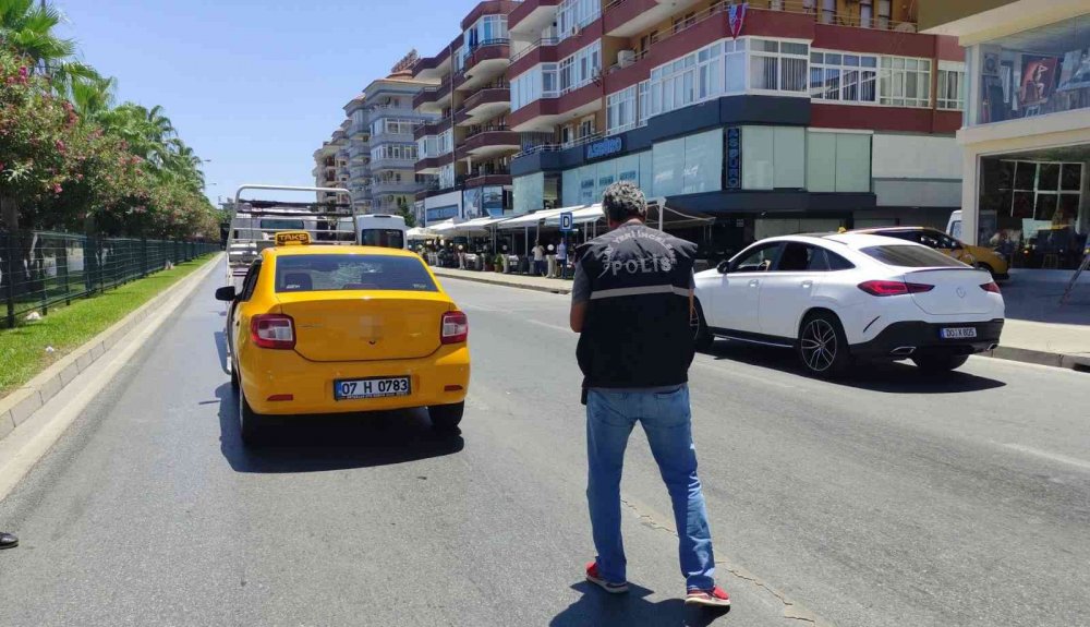 Alanya'da Havva Yıldız'ın yaya geçidinde ölümüne sebep olan taksi şoförü tutuklandı