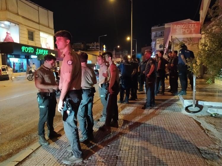 Düğünü kana buladılar! Silah ve bıçakla 2 kişi yaralandı