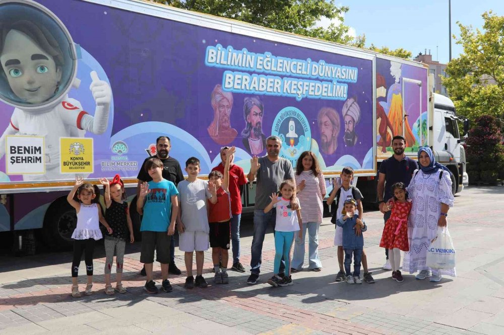 Konya Bilim Tırı Kültürpark’ta! Meraklı öğrencileri bekliyor