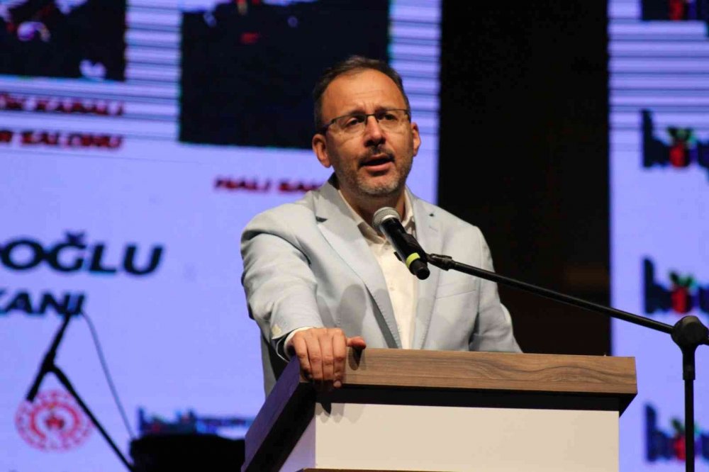 Konya Hüyük Kırmızı Altın Festivali başladı! Bakan Kasapoğlu Gençlik ve Tarım Kampı’nı açtı