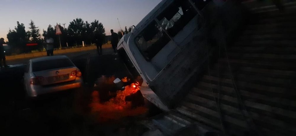 Aksaray-Nevşehir yolunda dehşete düşüren kaza! 4’ü ağır 5 yaralı