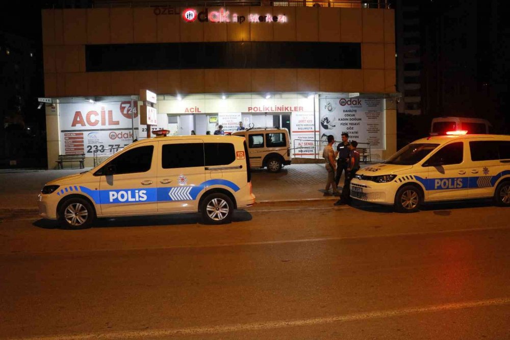 Adana'da araca silahlı saldırı! Başından vurulan Necati Ersönmez'in durumu kritik