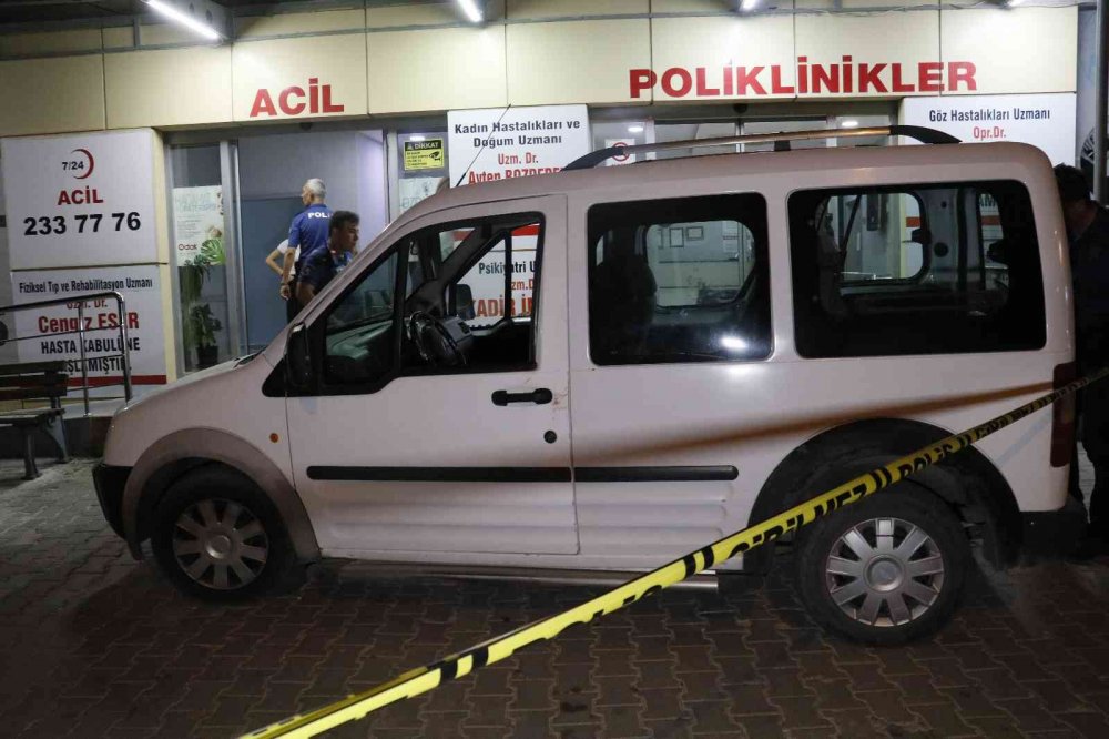 Adana'da araca silahlı saldırı! Başından vurulan Necati Ersönmez'in durumu kritik