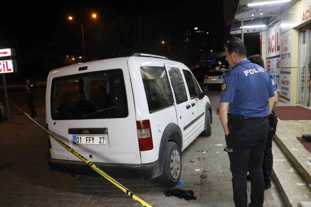 Adana'da araca silahlı saldırı! Başından vurulan Necati Ersönmez'in durumu kritik
