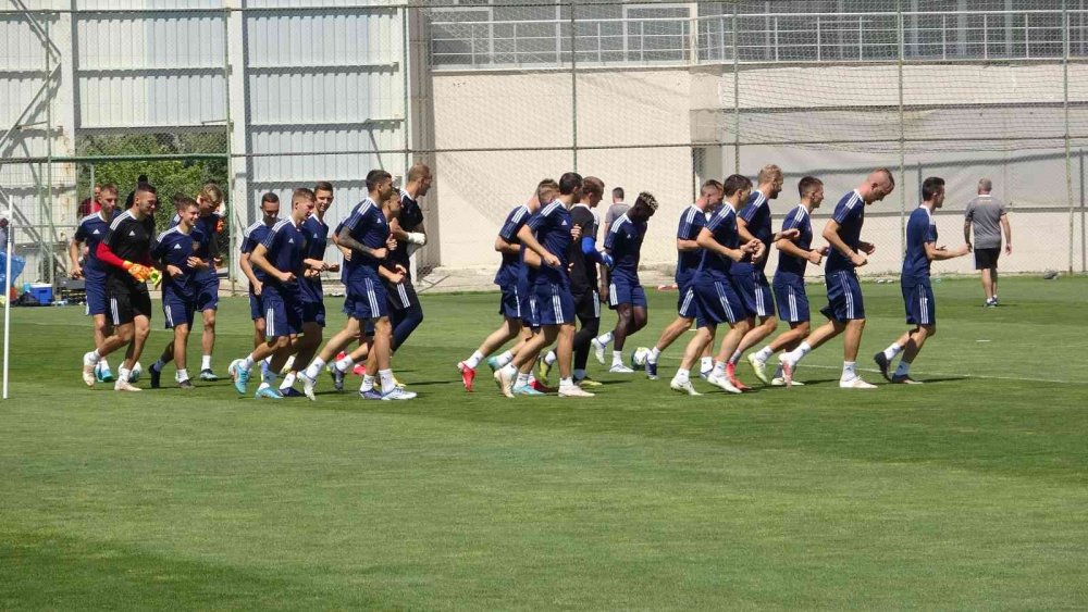 BATE Borisov Konyaspor rövanşı için hazırlıkları tamamladı! Maç hangi kanalda, saat kaçta?