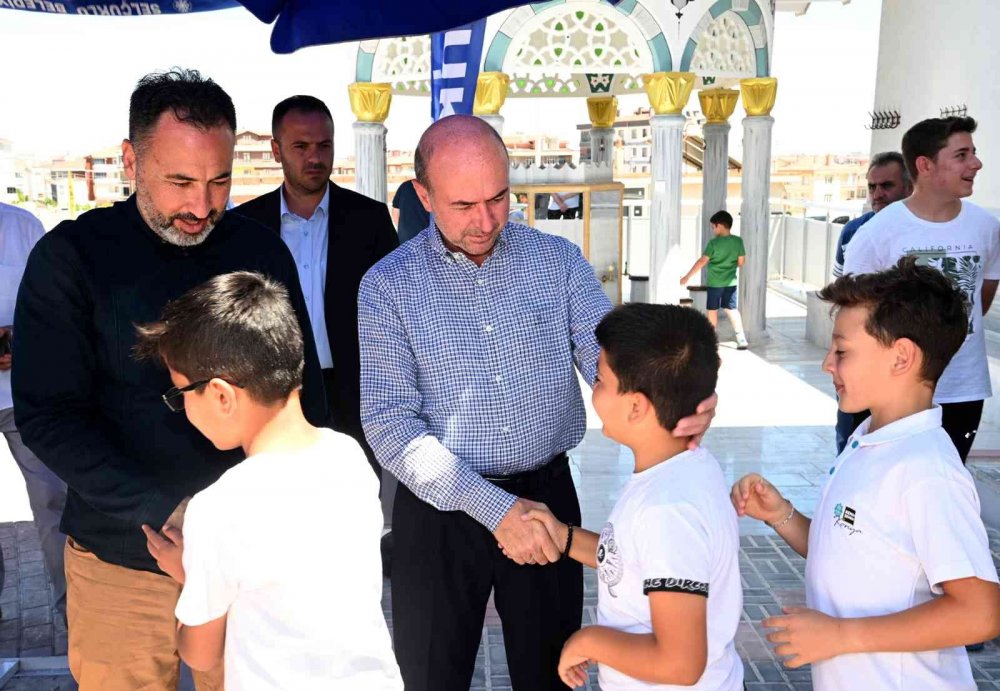 Selçuklu’da Cuma Buluşmaları sürüyor! Pekyatırmacı Selahaddin Eyyubi Mahallesi'nde vatandaşlarla bir araya geldi