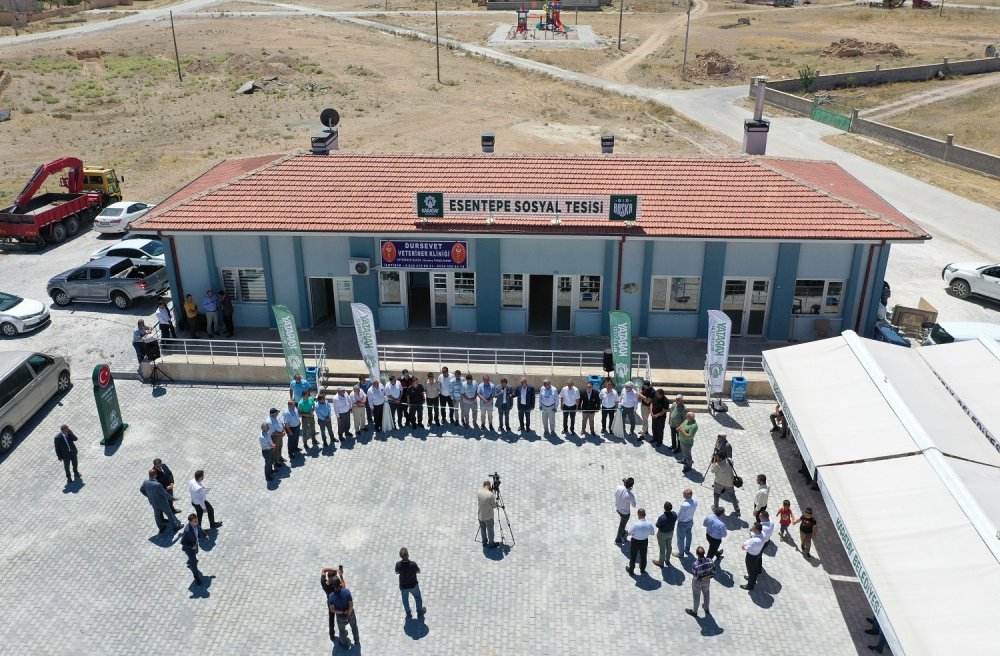 Konya Karatay'a yeni bir sosyal tesis daha! Esentepe Mahallesi'nde hizmete açıldı