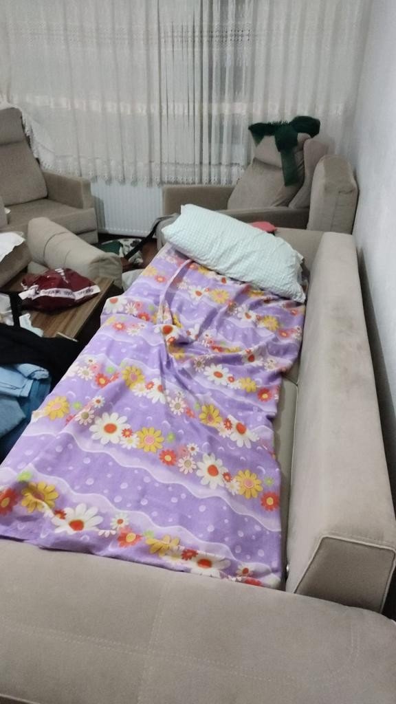 Konya'da emekli gurbetçinin evinden 510 bin liralık altın ve döviz çalındı! Hırsız akrabalar otelde yakalandı