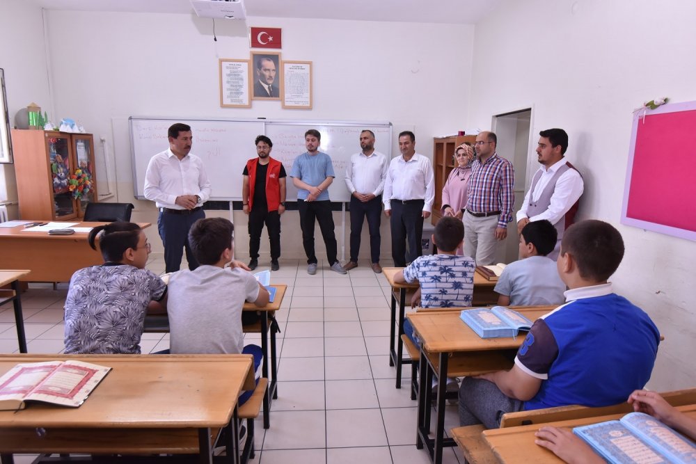 Konya Karatay Gençli Meclisi Yaz Okulu eğitimleri dolu dolu geçiyor