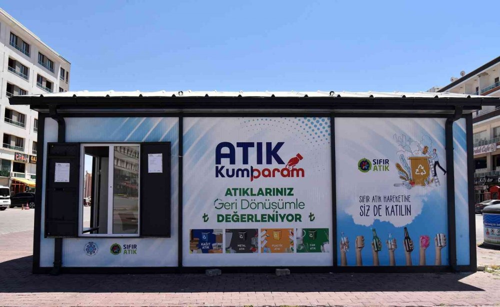 Konya Selçuklu'da 'Atık Kumbaram' hayata geçirildi! Geri dönüşebilir atıklara kilogram başı ücret ödenecek