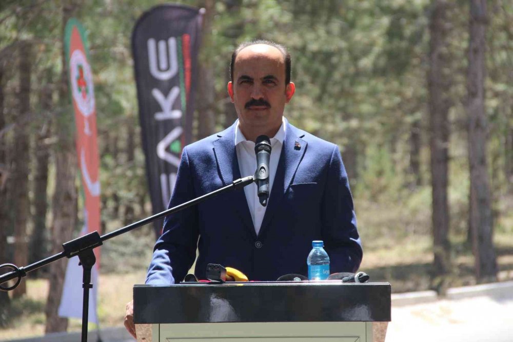 Diyanet İşleri Başkanı Erbaş Konya İslam İzcileri Dostluk Kampı'nda konuştu: İsraf haramdır!