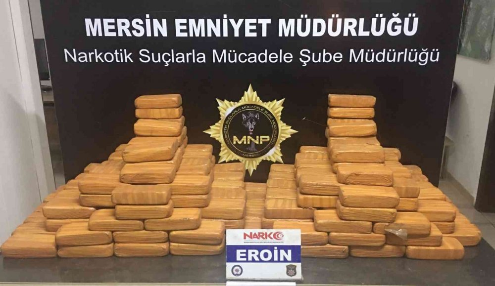 Bakan Soylu duyurdu! Mersin'de PKK'ya, üst üste darbe! 105 kilo eroin yakalandı