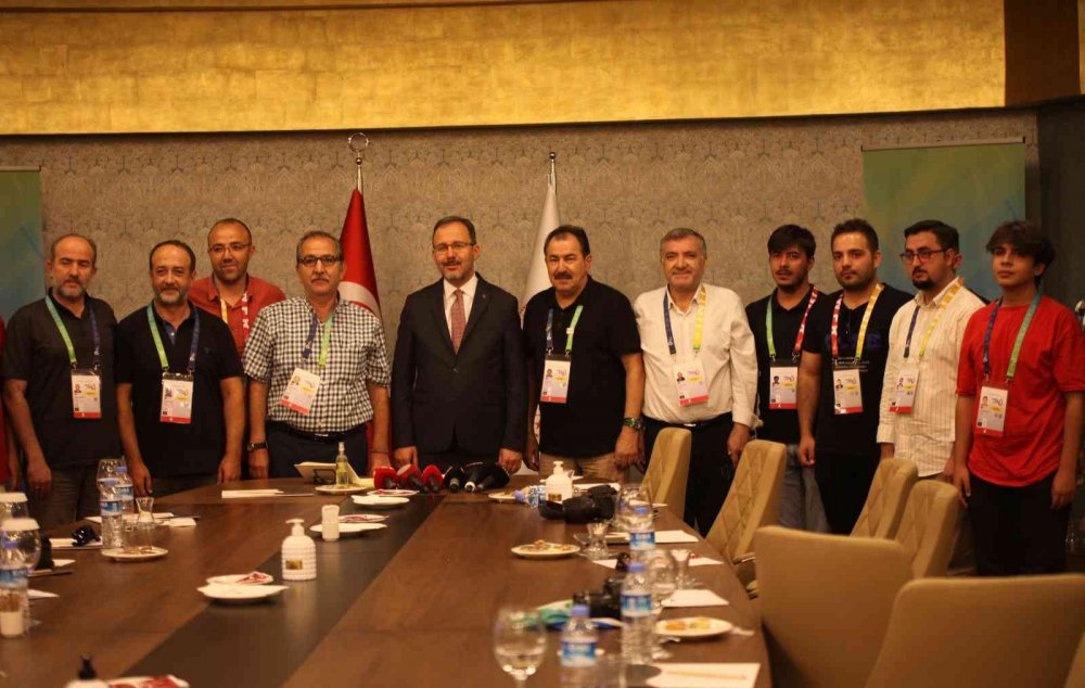 Bakan Kasapoğlu'ndan Konya açıklaması! Bu oyunlar şehir için tarihtir, bu tarihi birlikte yazdık