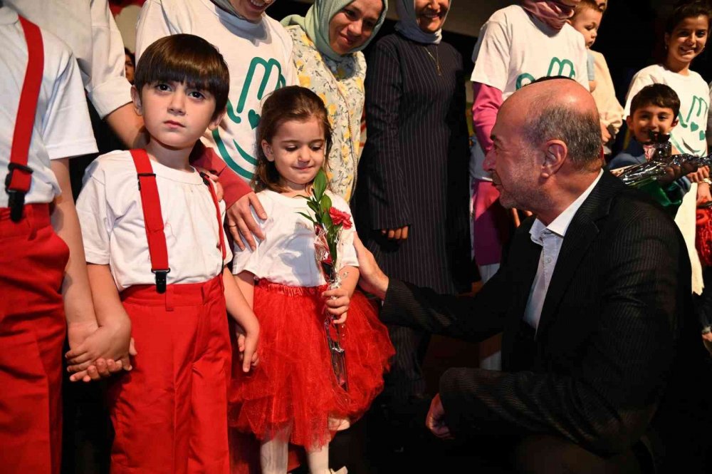 Konya SOBE öğrencileri dönem sonu etkinliğinde sahne aldı