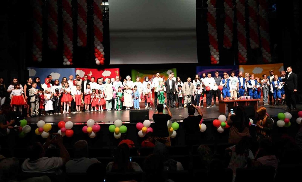 Konya SOBE öğrencileri dönem sonu etkinliğinde sahne aldı