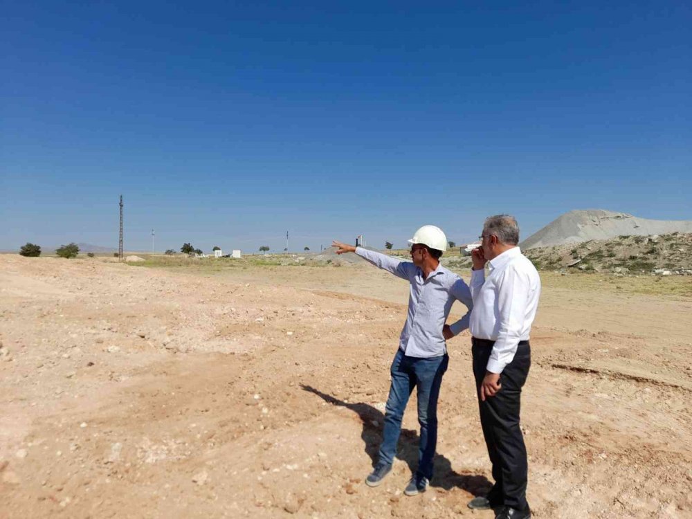 Konya Kulu’ya yeni bölge hastanesi ve sağlık meslek yüksekokulu! İlk kazma vuruldu