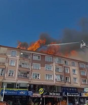 Ankara’da korkutan yangın! Alevler göğe yükseldi