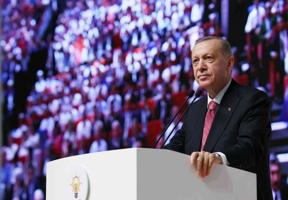 Cumhurbaşkanı Erdoğan'dan önemli açıklamalar! 2023 gençliğimizin patlama yılı olacak