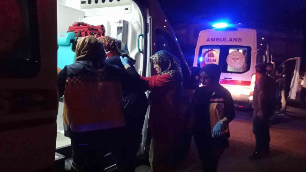 Konya'da yine kaza! Otomobille çarpışan triportörde sürücü ve eşi yaralandı