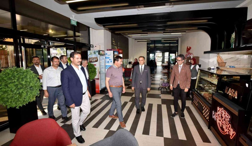 Karatay'ın kardeş şehir Belediye Başkanı Geylani Konya'ya geldi