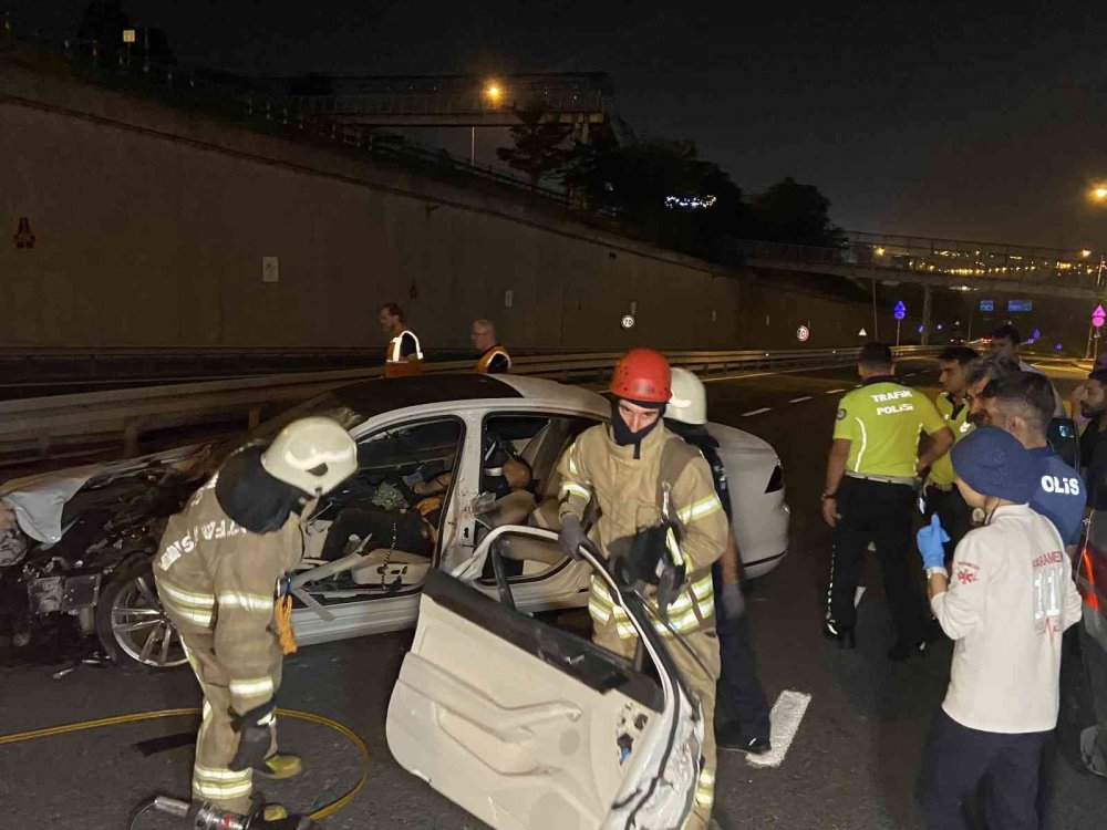 Sarıyer’de bariyerlere çarpan araçta Adem Akdan hayatını kaybetti