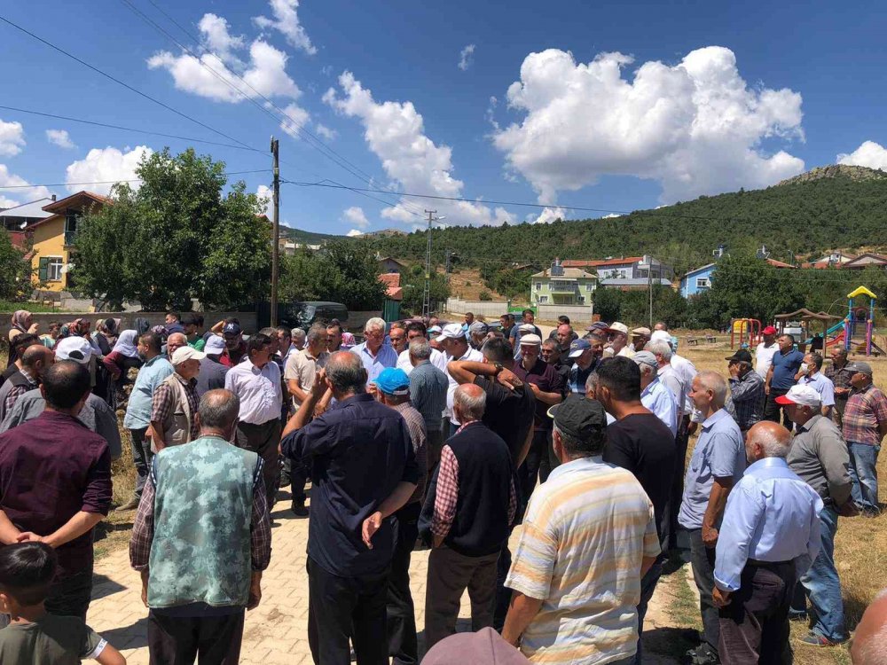 Konya'da kazara ölen 10 yaşındaki Muammer toprağa verildi! Annesinin feryatları yürek yaktı